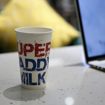 Copo de papel de café de parede única descartável Impresso sob medida Eco-friendly para festa de café