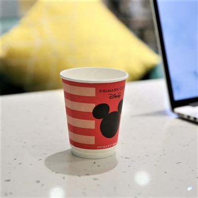 Taças de café de papel descartáveis personalizadas com tampa 16 oz